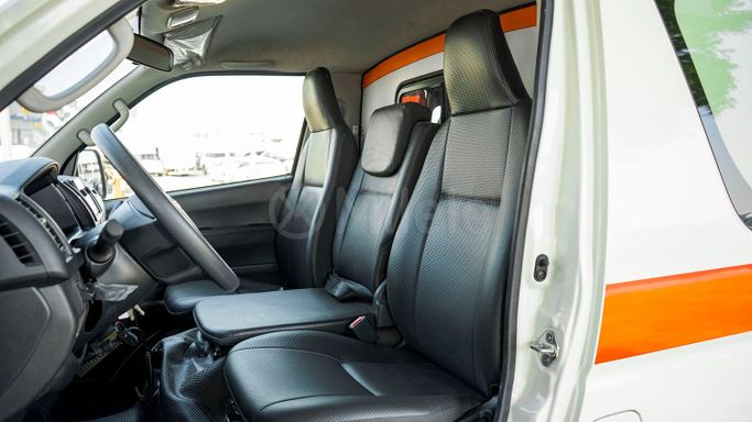 New Toyota HiAce H200 Facelift, 2.0 l, 2024 in Dubai by Milele, White color. Other | AUTO.AE