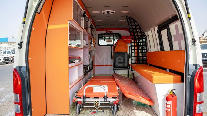 Новый Toyota HiAce H200 Рестайлинг, 2.0 л, 2024 в Дубае от Milele Белый цвет. Other | AUTO.AE