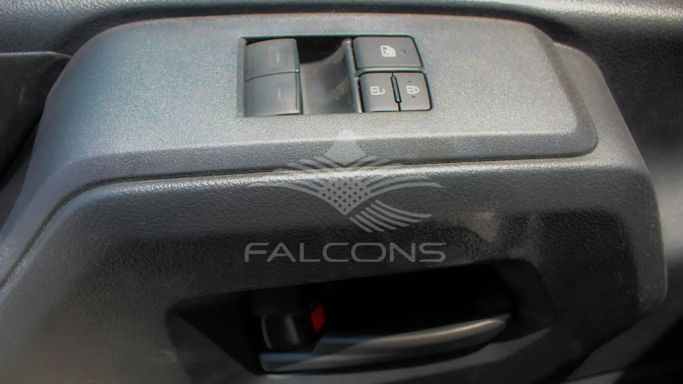 Новый Toyota HiAce H300, 2.8 л, 2023 в Дубае от Falcons GT Motors FZCO Белый цвет. Other | AUTO.AE