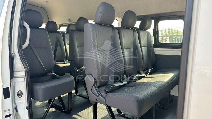 Новый Toyota HiAce H200 Рестайлинг, 3.0 л, 2023 в Дубае от Falcons GT Motors FZCO Белый цвет. Other | AUTO.AE