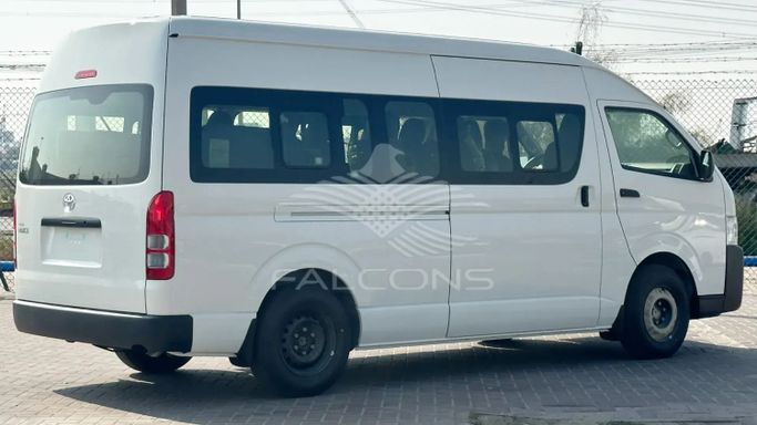 Новый Toyota HiAce H200 Рестайлинг, 3.0 л, 2023 в Дубае от Falcons GT Motors FZCO Белый цвет. Other | AUTO.AE