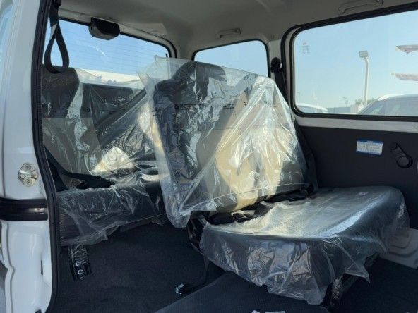 Новый Toyota HiAce H200 Рестайлинг, 2.7 л, 2024 в Дубае от Titanum Cars Белый цвет. Other | AUTO.AE