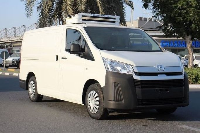 Used Toyota HiAce H200 Facelift, 2.0 l, 2020 in Dubai by SZS Auto Planet, White color. GCC Specs | AUTO.AE