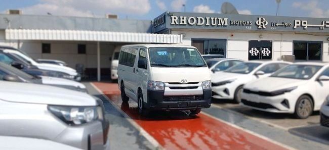 Новый Toyota HiAce H200 Рестайлинг, 2.5 л, 2024 в Дубае от Rhodium Motors FZE Белый цвет. Other | AUTO.AE