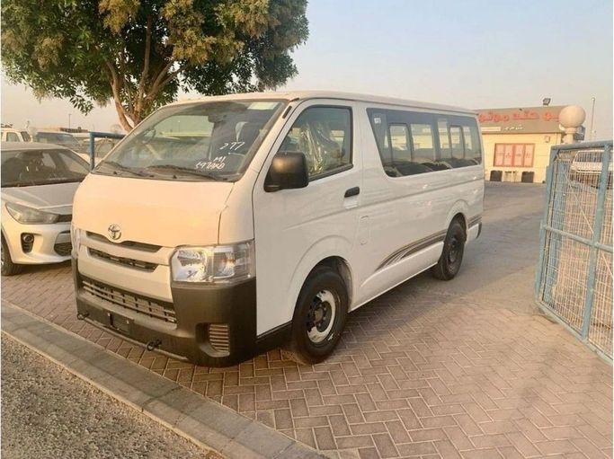 جديدة Toyota HiAce عملية شد الوجه H200, 2.5 l, 2025 في في دبي من ABU HETTA MOTORS FZCO، اللون أبيض. أخرى | AUTO.AE