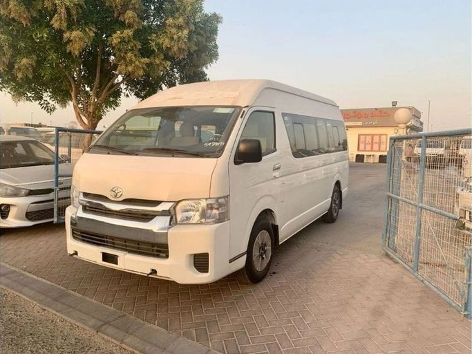 Новый Toyota HiAce H200 Рестайлинг, 2.5 л, 2026 в Дубае от ABU HETTA MOTORS FZCO Белый цвет.  | AUTO.AE