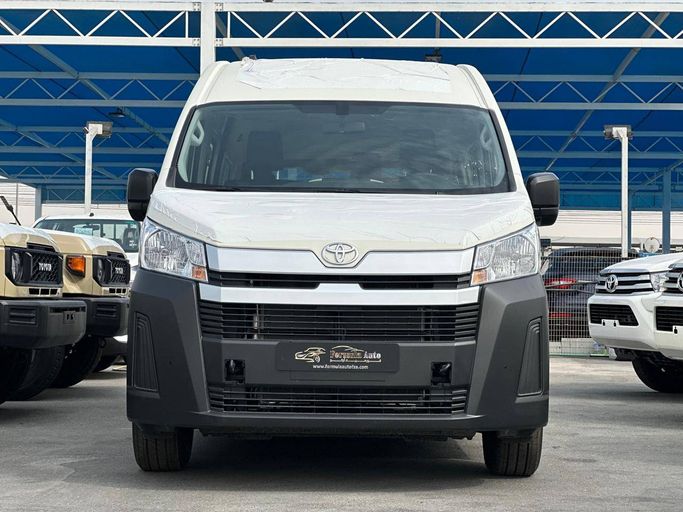 جديدة Toyota HiAce H300, 3.5 l, 2026 في في دبي من FORMULA AUTO، اللون أبيض. مواصفات الخليج | AUTO.AE