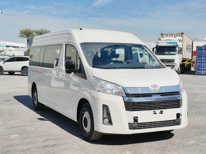 Новый Toyota HiAce H300, 2.8 л, 2026 в Дубае от Nubia Cars Белый цвет. GCC | AUTO.AE | Объявление #247282