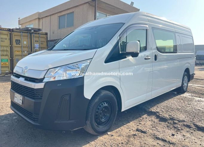 مستعملة Toyota HiAce H300, 2.8 l, 2021 في في دبي من Alhamd Motors، اللون أبيض.  | AUTO.AE | إعلان #258653