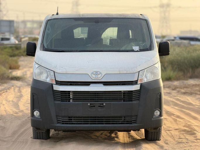 جديدة Toyota HiAce H300, 3.5 l, 2025 في في دبي من World Center Motors FZE، اللون أبيض. مواصفات الخليج | AUTO.AE | إعلان #267629