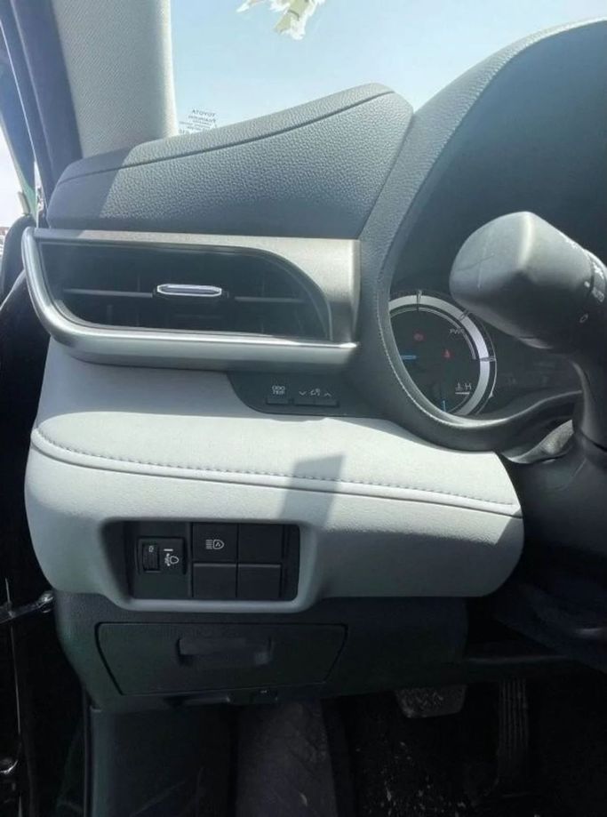 New Toyota Highlander IV (U70), 2.5 l, 2024 in Dubai by Mohamed Hakim Motors, Black color. GCC Specs | AUTO.AE