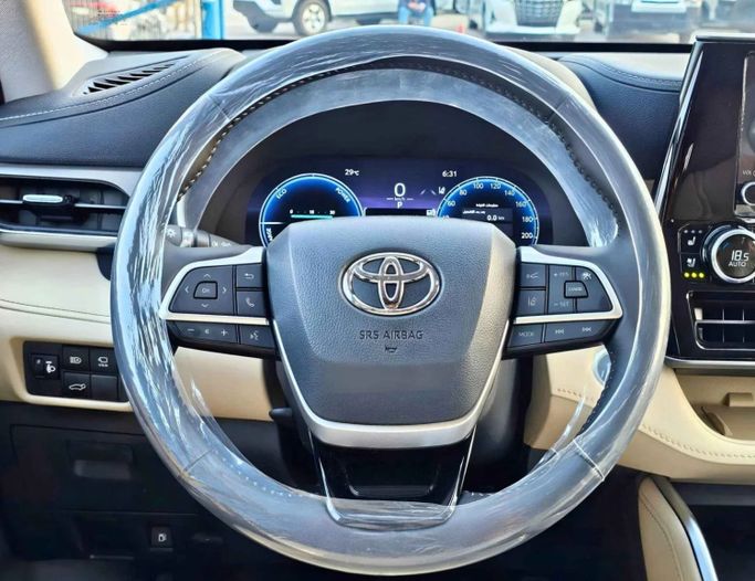 Новый Toyota Highlander IV (U70), 2.5 л, 2024 в Дубае от SK Motors Черный цвет. Other | AUTO.AE