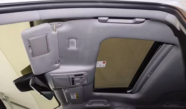 Подержанный Toyota Highlander IV (U70), 2.5 л, 2022 в Дубае от Segrex Auto Белый цвет. GCC | AUTO.AE