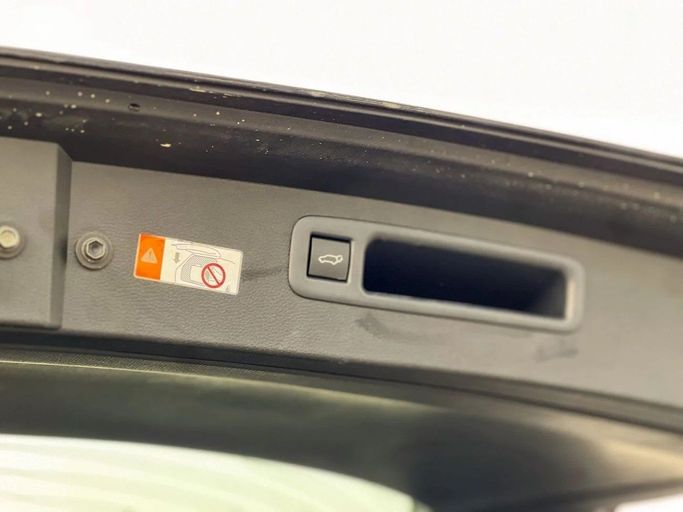 Новый Toyota Highlander IV (U70), 2.5 л, 2025 в Дубае от Al Rawnaq Motors  Черный цвет. GCC | AUTO.AE