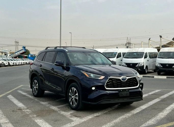 Подержанный Toyota Highlander IV (U70), 2.5 л, 2023 в Дубае от SIKANDAR MOTORS Тёмно-синий цвет. GCC | AUTO.AE | Объявление #270036