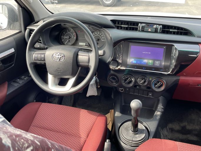 New Toyota Hilux VIII Facelift 2, 2.8 l, 2025 in Dubai by Bormela Cars, White color. GCC Specs | AUTO.AE