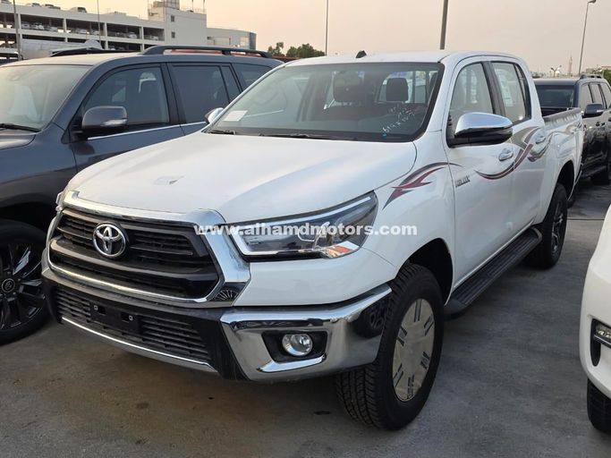 New Toyota Hilux VIII Facelift 2, 2.7 l, 2025 in Dubai by Alhamd Motors, White color. Other | AUTO.AE
