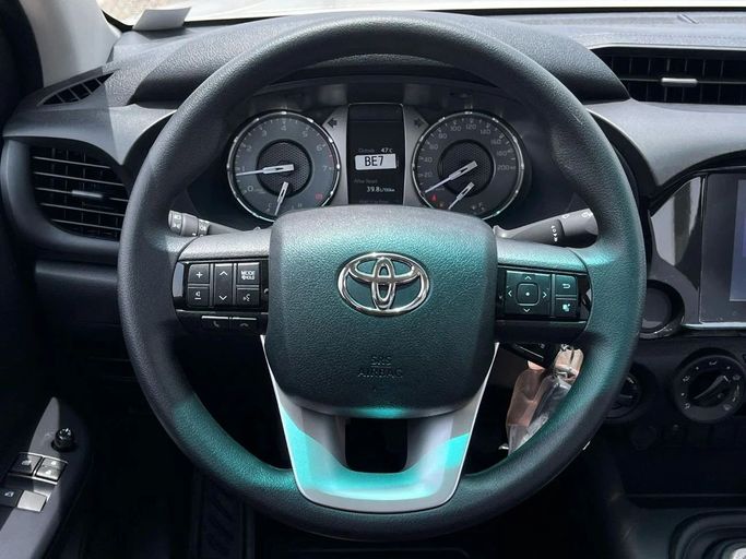 New Toyota Hilux VIII Facelift 2, 2.7 l, 2025 in Dubai by Mohamed Hakim Motors, White color. Other | AUTO.AE