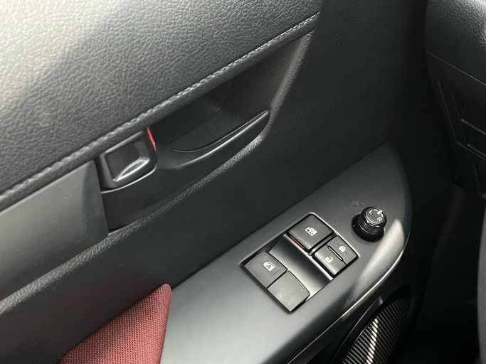 New Toyota Hilux VIII Facelift 2, 2.7 l, 2025 in Dubai by Mohamed Hakim Motors, White color. Other | AUTO.AE