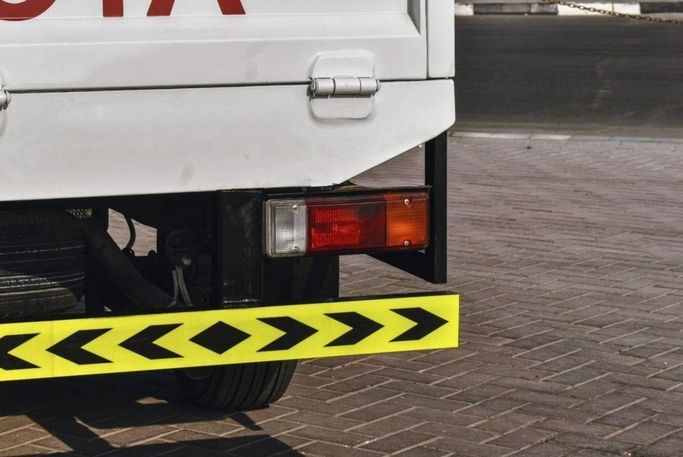 New Toyota Hilux VIII Facelift, 2.7 l, 2021 in Dubai by Mohamed Hakim Motors, White color. GCC Specs | AUTO.AE