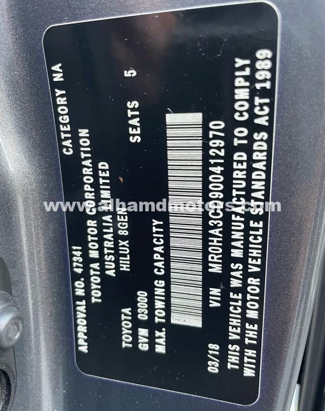 Подержанный Toyota Hilux VIII, 2.8 л, 2018 в Дубае от Alhamd Motors Серый цвет. Other | AUTO.AE