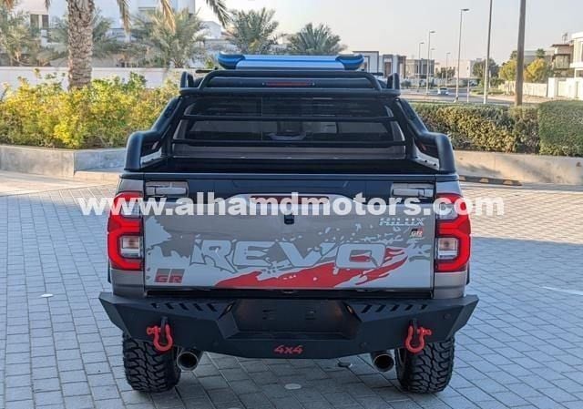Used Toyota Hilux VIII, 2.7 l, 2017 in Dubai by Alhamd Motors, Grey color. Other | AUTO.AE