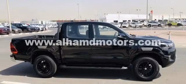 Used Toyota Hilux VII, 2.7 l, 2007 in Dubai by Alhamd Motors, Black color. Other | AUTO.AE