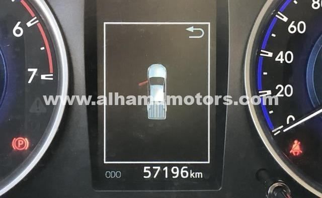 Подержанный Toyota Hilux VIII, 2.7 л, 2020 в Дубае от Alhamd Motors Белый цвет. Other | AUTO.AE