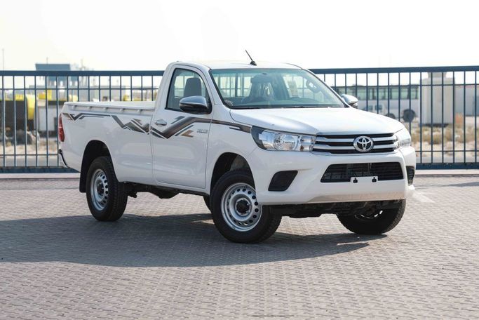 Новый Toyota Hilux Extra Cab VIII Рестайлинг, 2.8 л, 2024 в Дубае от TRADEX FRANCE MOTORS Белый цвет. Other | AUTO.AE