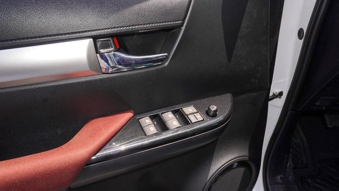 New Toyota Hilux VIII Facelift, 2.7 l, 2025 in Dubai by Najem Motors, White color. GCC Specs | AUTO.AE