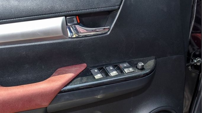 New Toyota Hilux VIII Facelift, 2.7 l, 2024 in Dubai by Najem Motors, Black color. GCC Specs | AUTO.AE