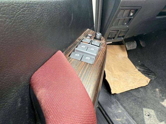 New Toyota Hilux VIII Facelift, 2.7 l, 2025 in Dubai by Soltan Auto, White color. GCC Specs | AUTO.AE