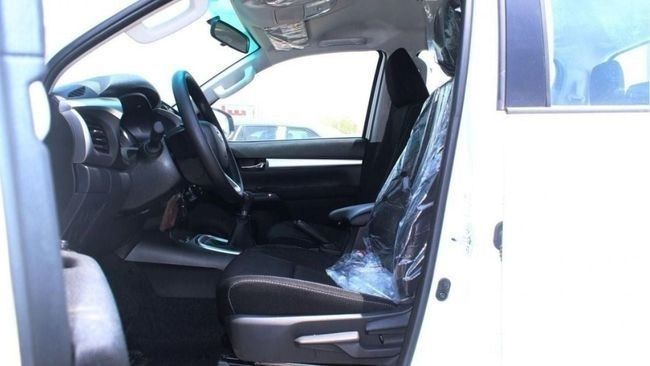 New Toyota Hilux VIII Facelift, 2.4 l, 2025 in Dubai by Soltan Auto, White color. Other | AUTO.AE