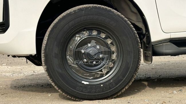 New Toyota Hilux VIII Facelift 2, 2.8 l, 2024 in Dubai by Falcons GT Motors FZCO, White color. European Specs | AUTO.AE