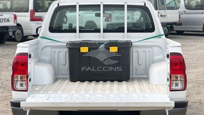 Новый Toyota Hilux VIII Рестайлинг, 2.4 л, 2024 в Дубае от Falcons GT Motors FZCO Белый цвет. Европейская | AUTO.AE