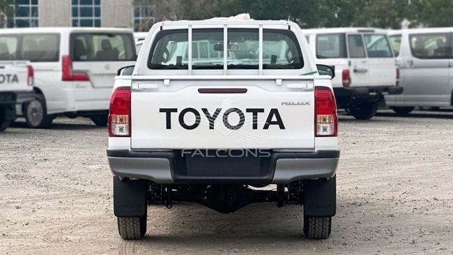 Новый Toyota Hilux VIII Рестайлинг, 2.4 л, 2024 в Дубае от Falcons GT Motors FZCO Белый цвет. Европейская | AUTO.AE