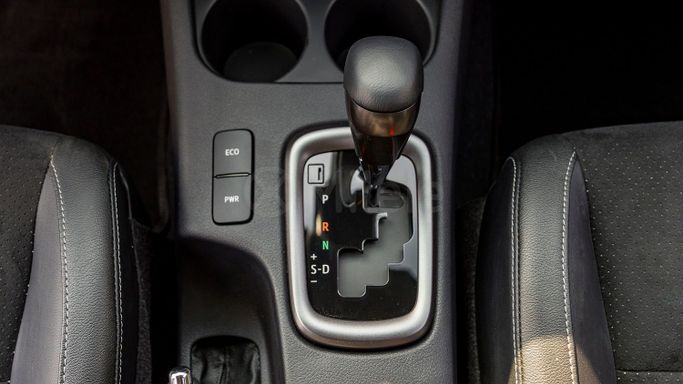 Новый Toyota Hilux VIII Рестайлинг 2, 2.8 л, 2024 в Дубае от Milele Белый цвет. Other | AUTO.AE