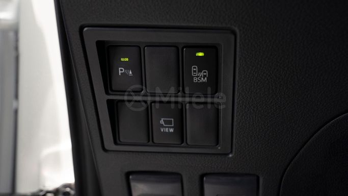 New Toyota Hilux VIII Facelift 2, 2.8 l, 2025 in Dubai by Milele, White color. Other | AUTO.AE