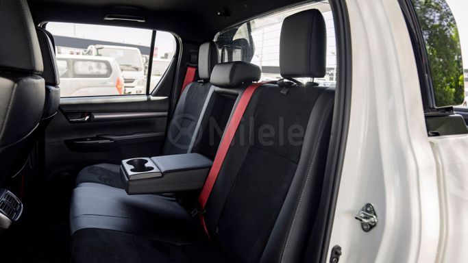 New Toyota Hilux VIII Facelift 2, 2.8 l, 2025 in Dubai by Milele, White color. Other | AUTO.AE