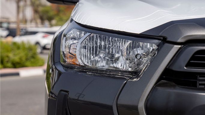 New Toyota Hilux VIII Facelift 2, 2.8 l, 2024 in Dubai by Milele, Grey color. Other | AUTO.AE