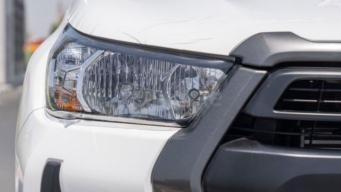 New Toyota Hilux VIII Facelift, 2.4 l, 2025 in Dubai by Milele, White color. Other | AUTO.AE