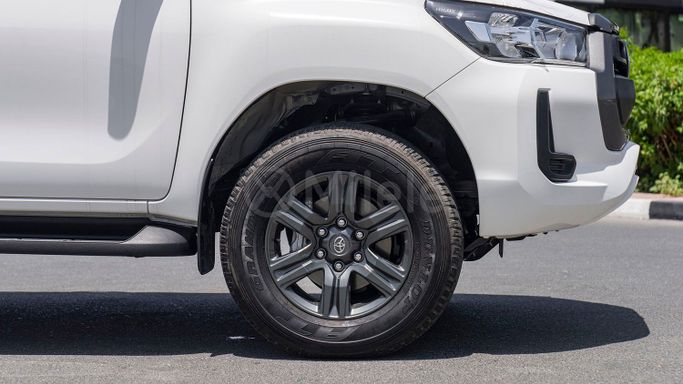 New Toyota Hilux VIII Facelift, 2.4 l, 2025 in Dubai by Milele, White color. Other | AUTO.AE