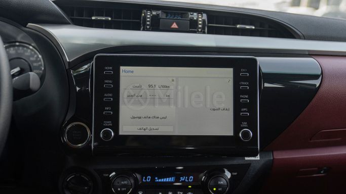 Новый Toyota Hilux VIII Рестайлинг 2, 2.7 л, 2025 в Дубае от Milele Белый цвет. Other | AUTO.AE