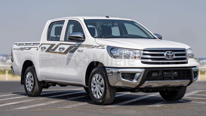 Новый Toyota Hilux VIII Рестайлинг, 2.4 л, 2025 в Дубае от Milele Белый цвет. Other | AUTO.AE
