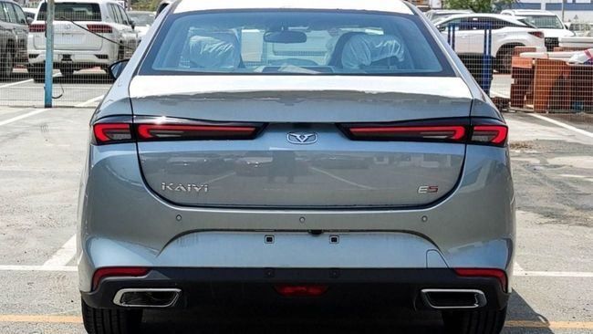 Новый Toyota Hilux VIII Рестайлинг, 2.4 л, 2023 в Дубае от Falcons GT Motors FZCO Серебристый цвет. Other | AUTO.AE