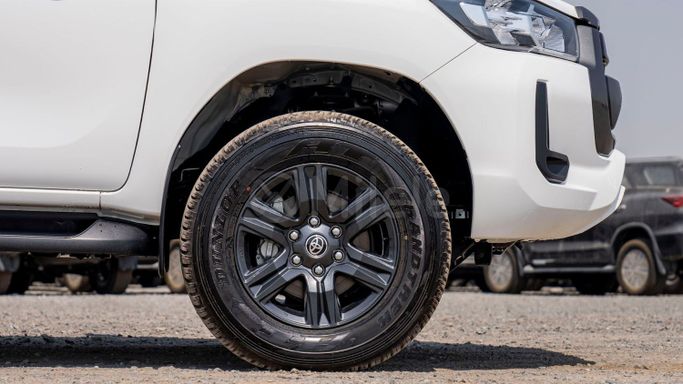 New Toyota Hilux VIII Facelift, 2.4 l, 2025 in Dubai by Milele, White color. Other | AUTO.AE