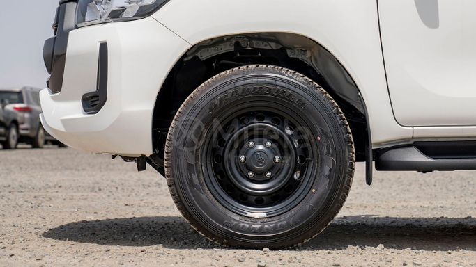New Toyota Hilux VIII Facelift, 2.4 l, 2024 in Dubai by Milele, White color. Other | AUTO.AE