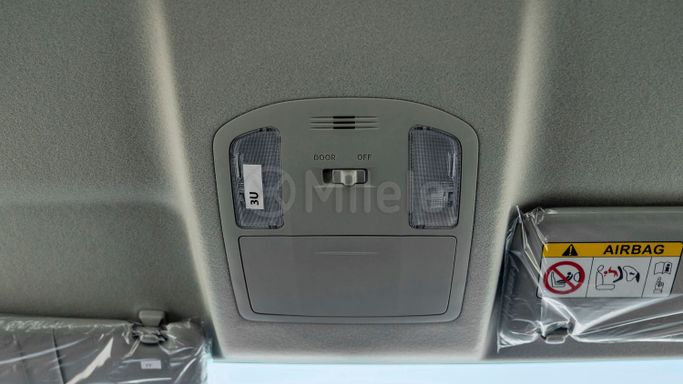 Новый Toyota Hilux VIII Рестайлинг, 2.4 л, 2024 в Дубае от Milele Серый цвет. Other | AUTO.AE