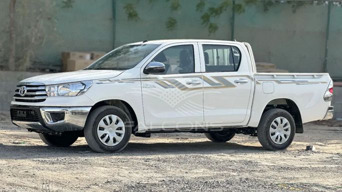 Новый Toyota Hilux VIII Рестайлинг 2, 2.4 л, 2025 в Дубае от Falcons GT Motors FZCO Белый цвет. Other | AUTO.AE