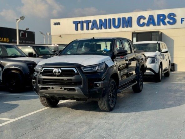 Новый Toyota Hilux VIII Рестайлинг, 4.0 л, 2025 в Дубае от Titanum Cars Черный цвет. Other | AUTO.AE